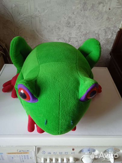 Лягушка большая мягкая игрушка