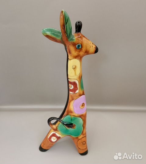 Статуэтка фарфор 