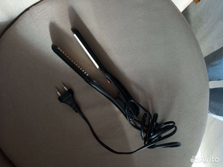 Выпрямитель для волос