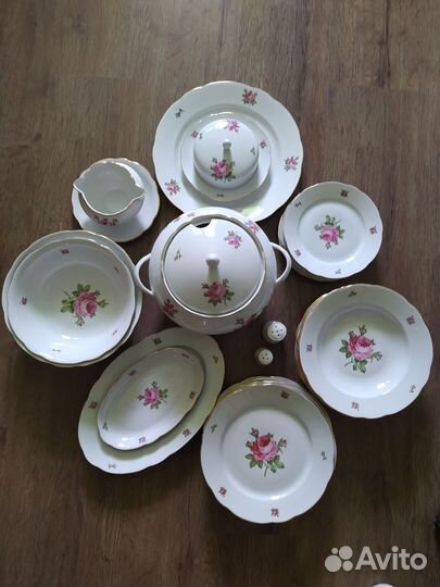 Обеденный столовый и чайный сервизы. ГДР