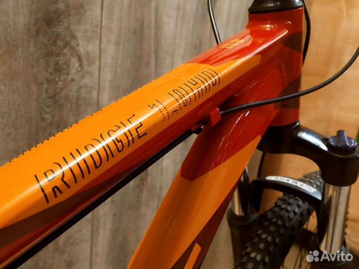 Велосипед 27.5 Welt, гидравлика, рама S