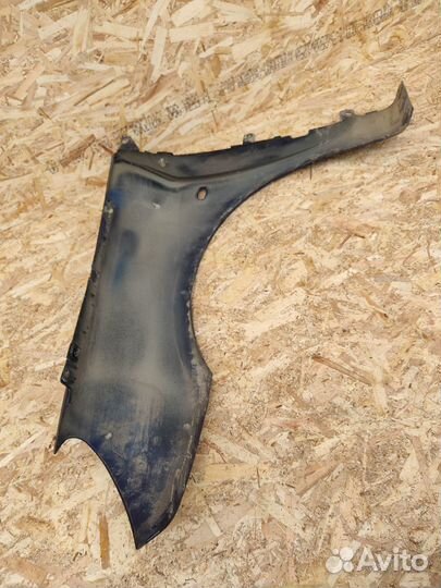 Крыло переднее правое peugeot 307