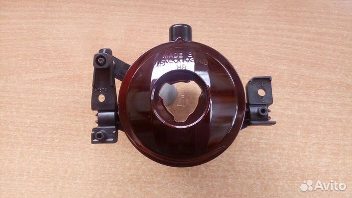 Фара противотуманная правая Ford Focus II 05-08