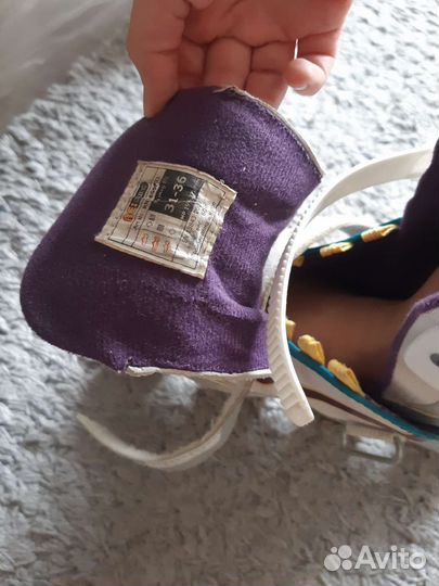 Роликовые коньки