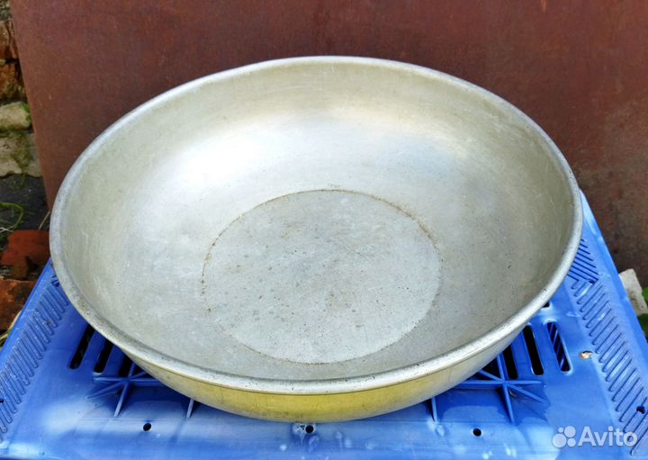 Алюминиевый таз
