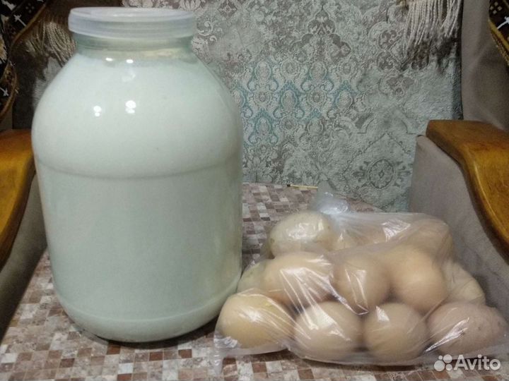 Домашние куриные яйца, молоко, сметана, творог