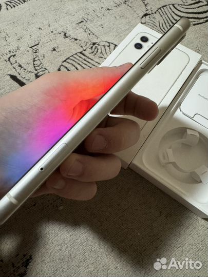 iPhone 11, 128 ГБ