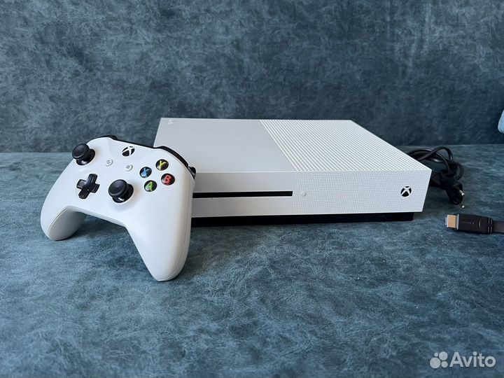 Xbox one s 1tb с играми