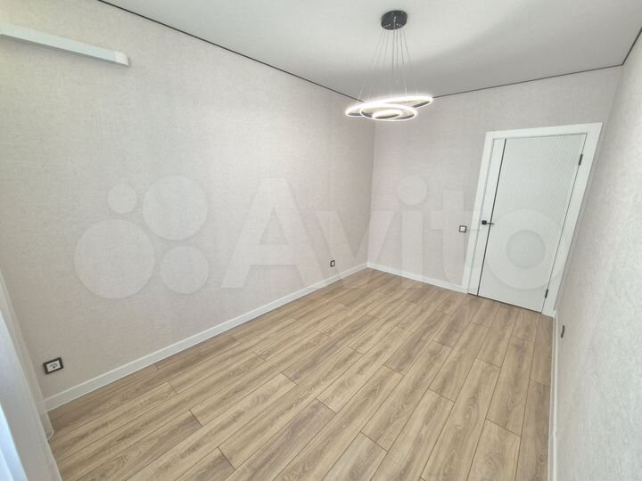 2-к. квартира, 63 м², 14/25 эт.