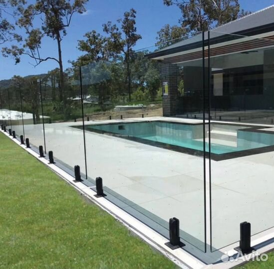 Стеклянные ограждения для балконов