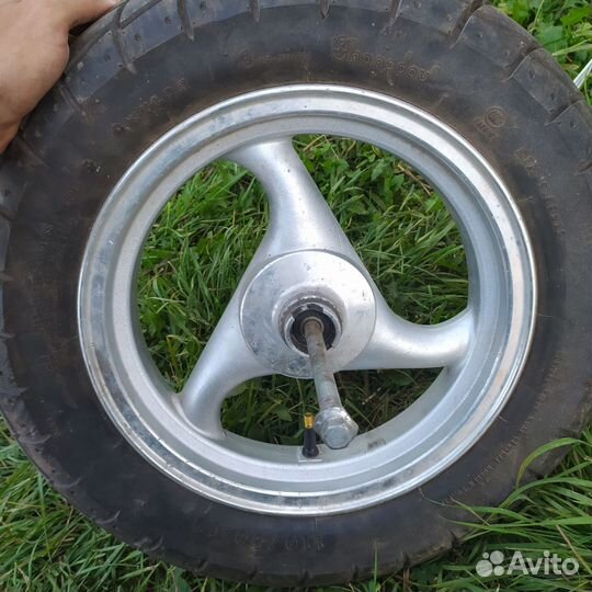 Колесо от скутера r12