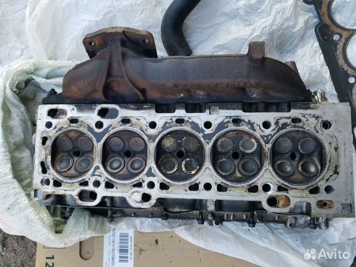 Запчасти двигателя б/у Вольво хс90 2.5Т В5254Т2