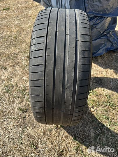 Michelin Pilot Sport 245/50 R18