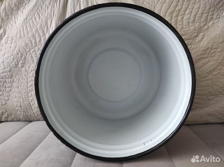 Эмалированный бак кастрюля СССР 24 л