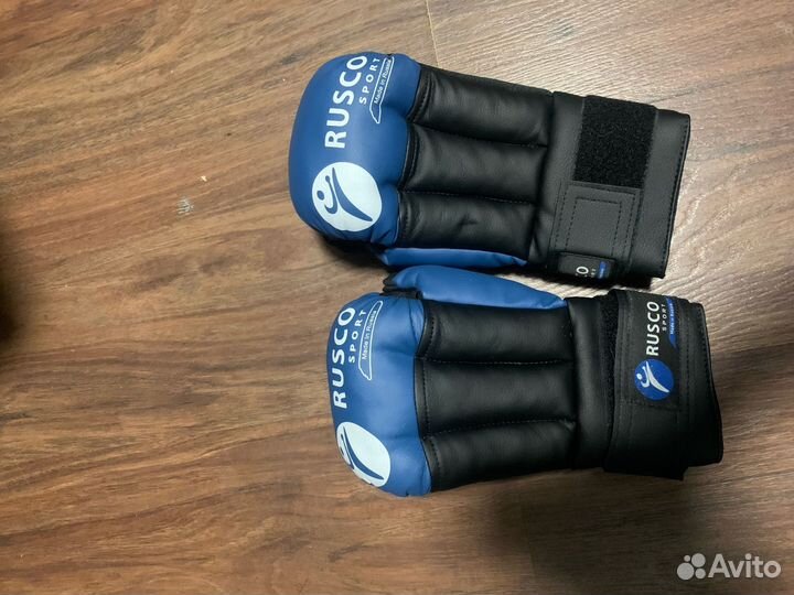 Перчатки для смешанных единоборств