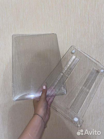 Сумка, защитные крышки и пленка для MacBook 13