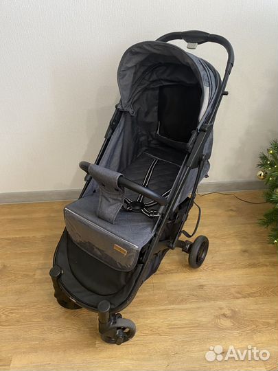 Прогулочная коляска vulpes