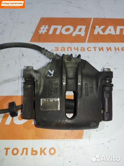 Суппорт тормозной передний правый Peugeot 208 2012