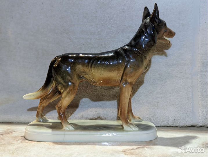 Собака статуэтка антиквариат немецкий фарфор
