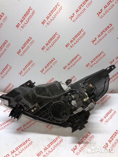 Фара галогеновая правая Nissan Teana J32 qr25de