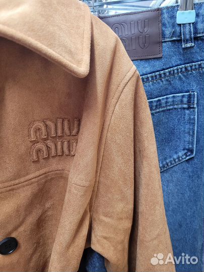 Замшевые пальто на весну Miu miu