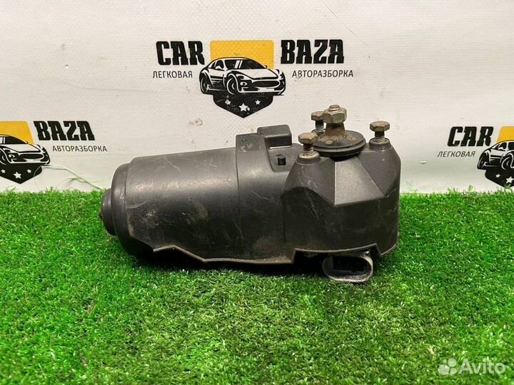 Моторчик стеклоочистителя передний