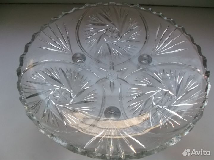 Ваза на 3 ножках.Винтаж