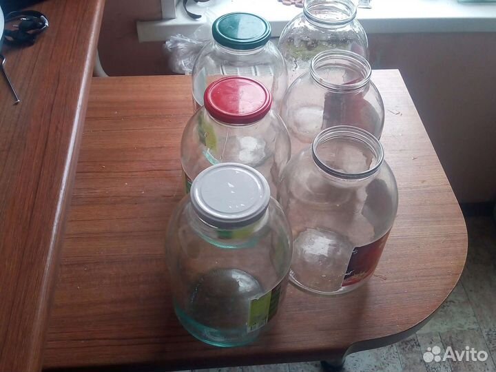 Десять банок на 3литра