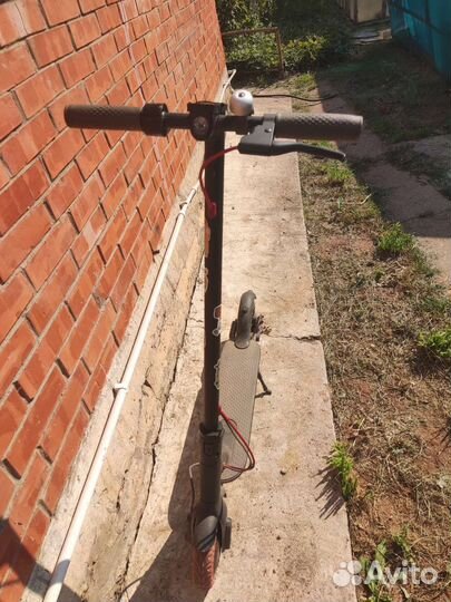 Электросамокат xiaomi m365