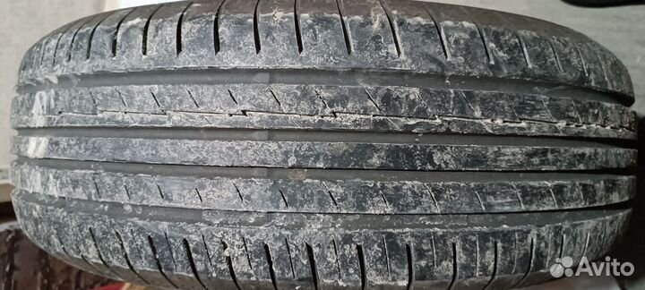 Yokohama BluEarth AE50 215/65 R17 99V