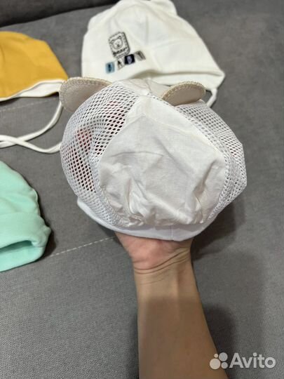 Шапочки для новорожденных малышей (весна-осень)