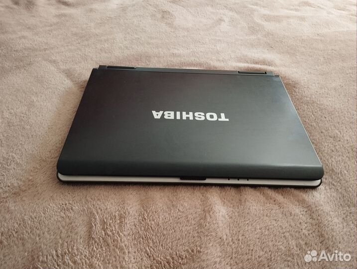 Ноутбук toshiba satellite