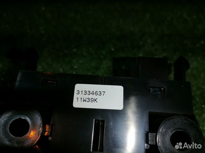 Кнопка ручника 31334637 Volvo S60 V60 FS FW