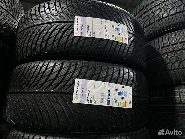 Michelin Pilot Alpin 5 245/40 R21 и 275/35 R21 101V