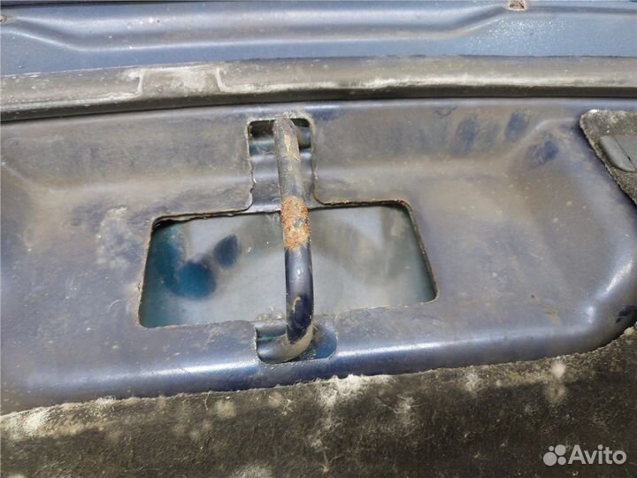 Капот Volkswagen Beetle, 2006