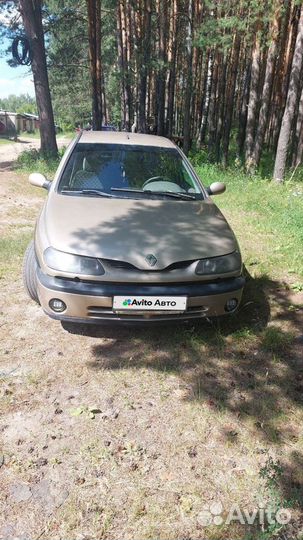 Renault Laguna 1.6 МТ, 2000, 380 000 км