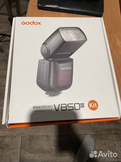Вспышка godox v850iii