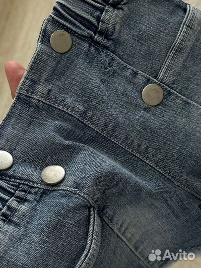 Джинсовые шорты