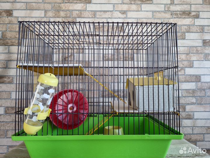 Клетка для грызунов в очень хорошем состоянии