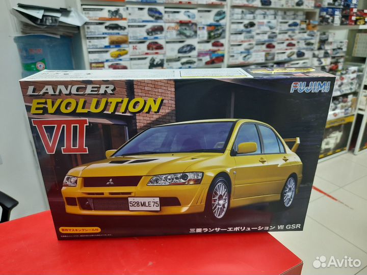 FU03920 Mitsubishi Lancer Evolution VII GSR 1:24 F