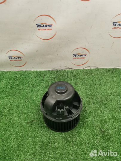 Мотор печки Ford Focus 2 хетчбек 3 двери 2.0 aoda