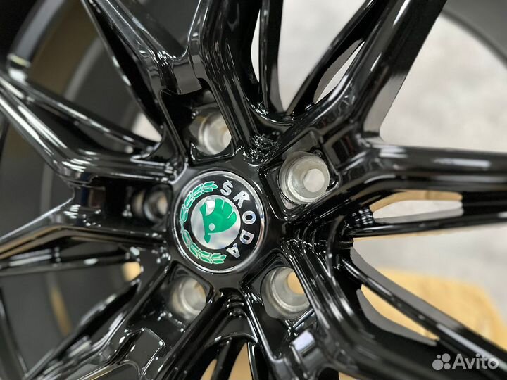 Диски литые R 18 Skoda Octavia