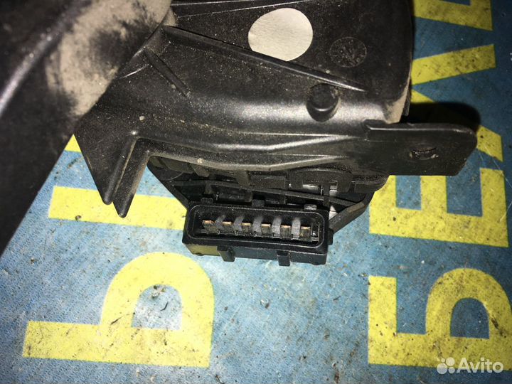 Педаль газа Volvo S80