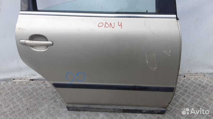 Дверь задняя правая volkswagen passat B5 рест: 200