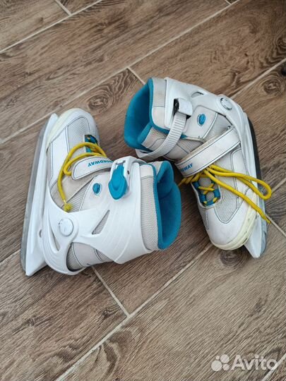 Коньки детские