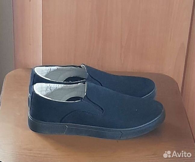 Кеды, туфли спортивные р.36