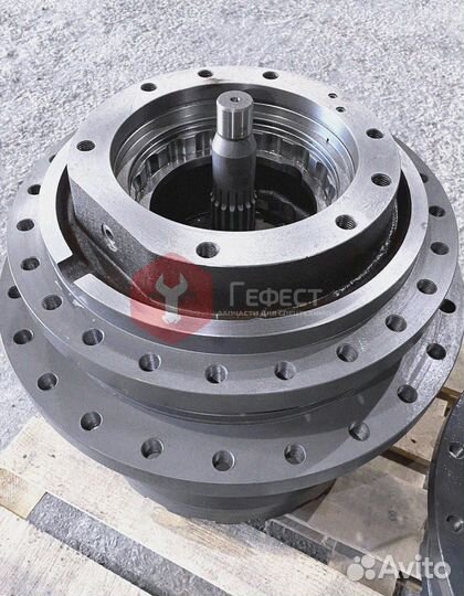 Редуктор хода Hyundai R480LC-9S xkah-01287