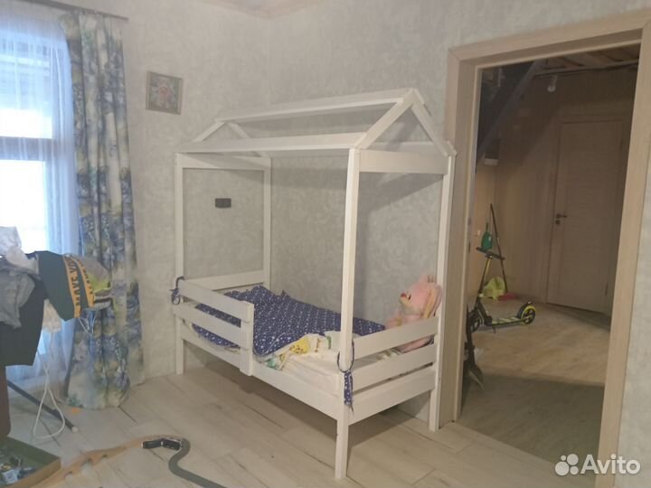 Кровать домик б/у, полный комплект