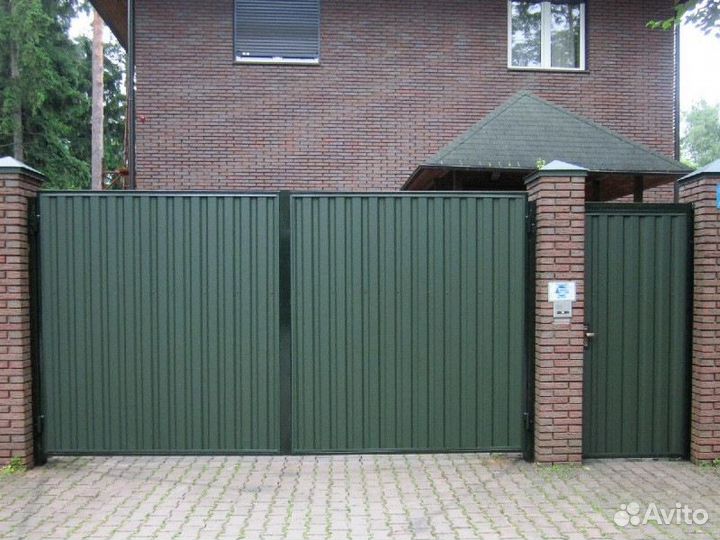 Забор из профлиста / профнастила