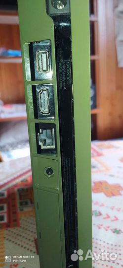 Ps4 slim 1tb limited edition (Call of duty WW2)